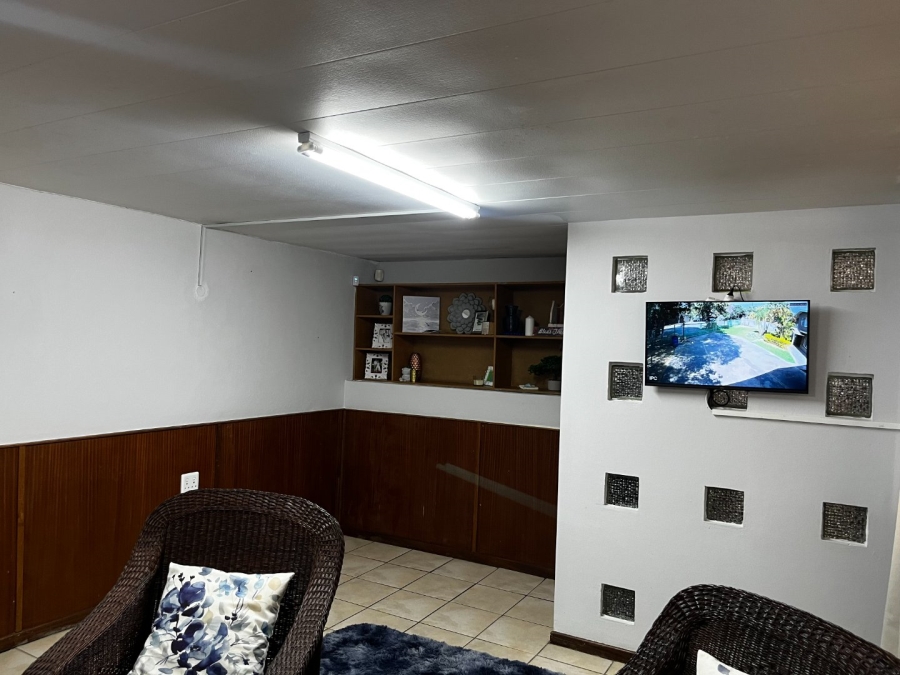 To Let Commercial Property for Rent in Brits North West